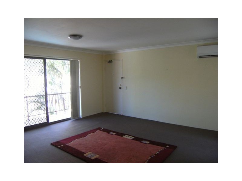 5/11 Christina Court, Mermaid Waters QLD 4218
