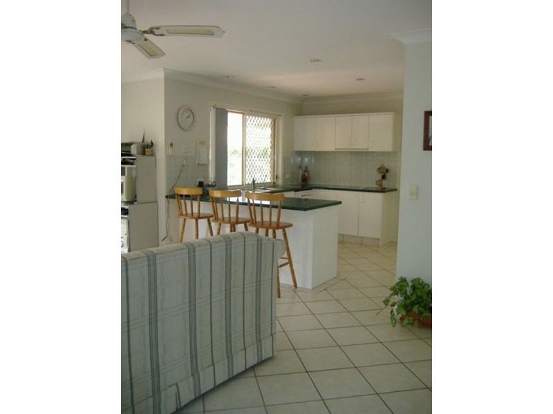 12 Pennsylvania Avenue, Varsity Lakes QLD 4227