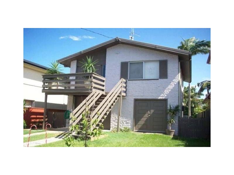 22 Glenelg Avenue, Mermaid Beach QLD 4218