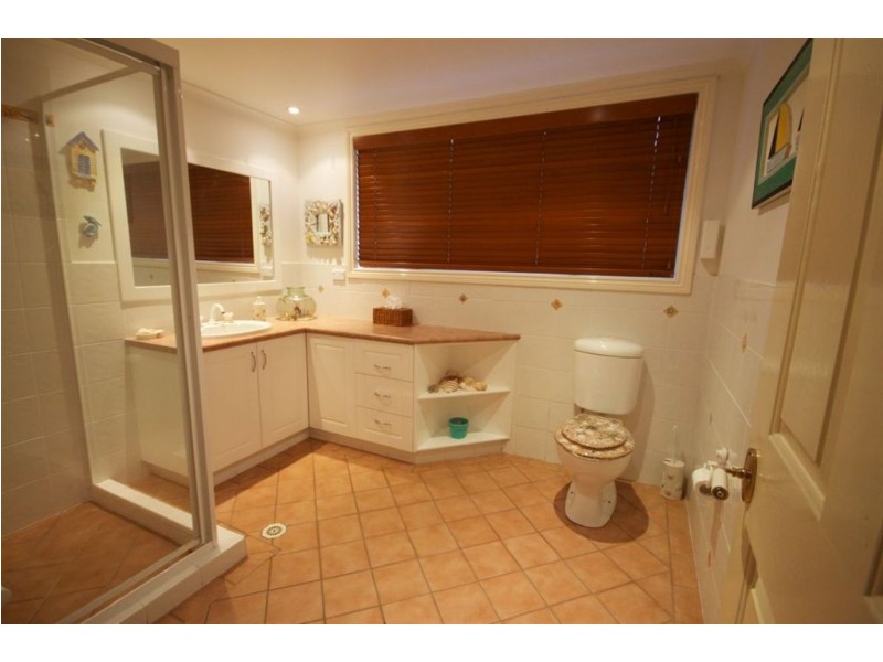 50 Fitzwilliam Street, Carrara QLD 4211