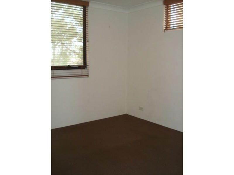 6/18 Sunshine Blvd, Broadbeach Waters QLD 4218