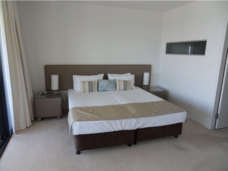 2302/89 Surf Parade, Broadbeach QLD 4218