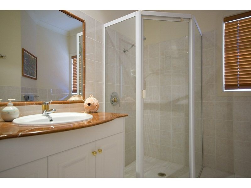 Carrara QLD 4211