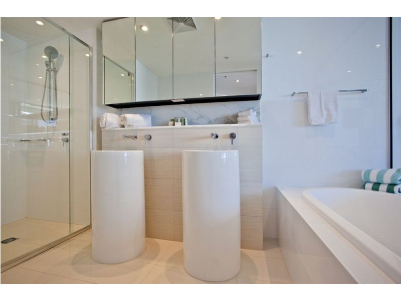 2606/4 Oracle Boulevard, Broadbeach QLD 4218