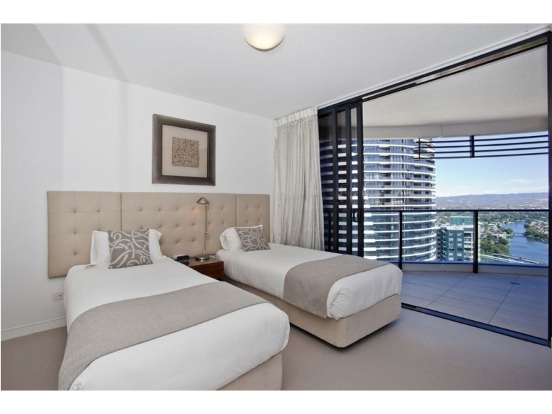 2501/4 Charles Avenue, Broadbeach QLD 4218