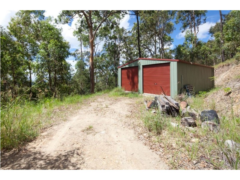 14 Chesterfield Drive, Bonogin QLD 4213