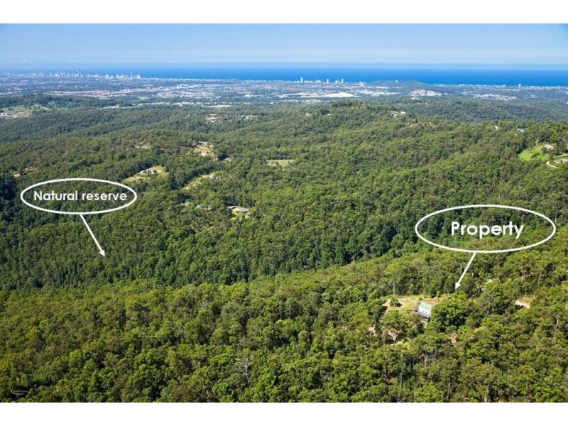 14 Chesterfield Drive, Bonogin QLD 4213