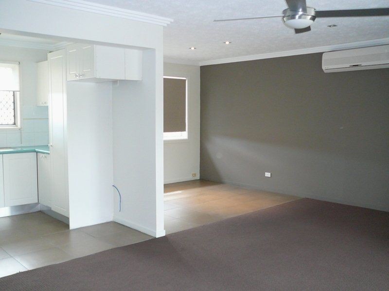 152 Monaco Street, Broadbeach Waters QLD 4218