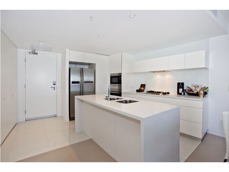 1905/4 Charles Avenue, Broadbeach QLD 4218