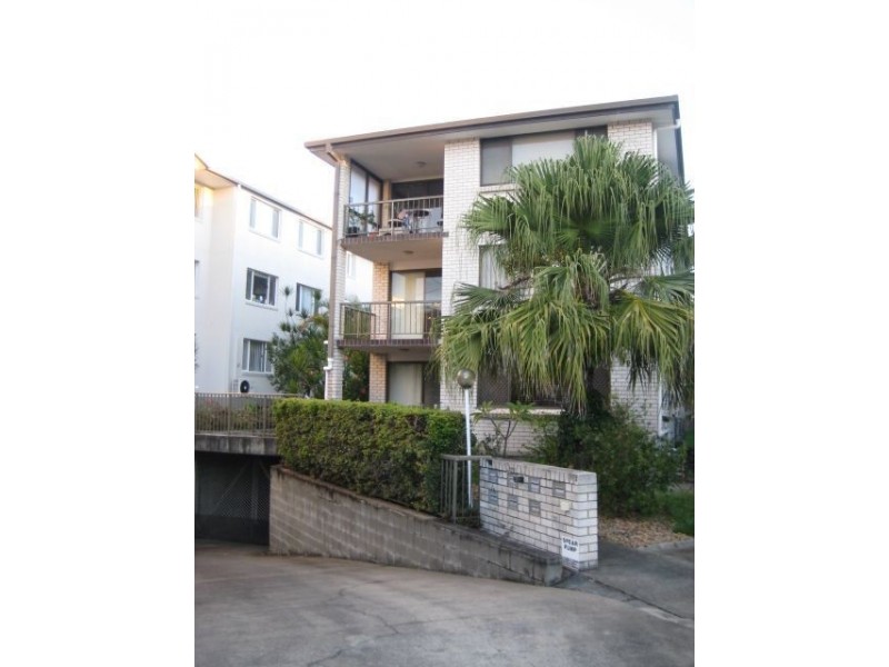 3/12 Rosewood Ave, Broadbeach QLD 4218