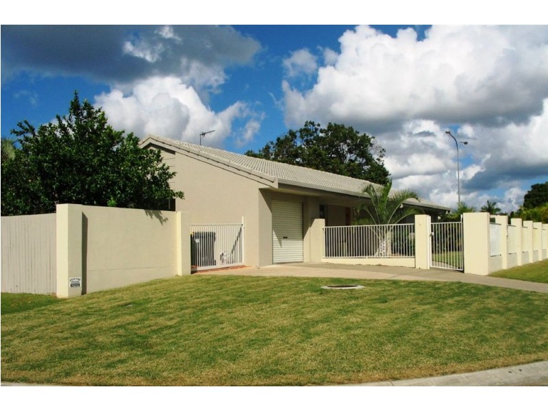 1 Intrepid Drive, Mermaid Waters QLD 4218