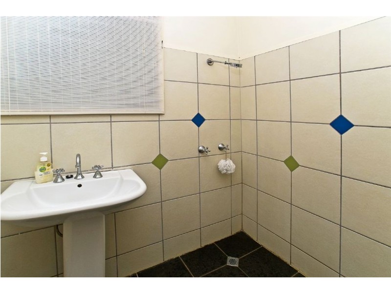 23 Kiers Road, Miami QLD 4220