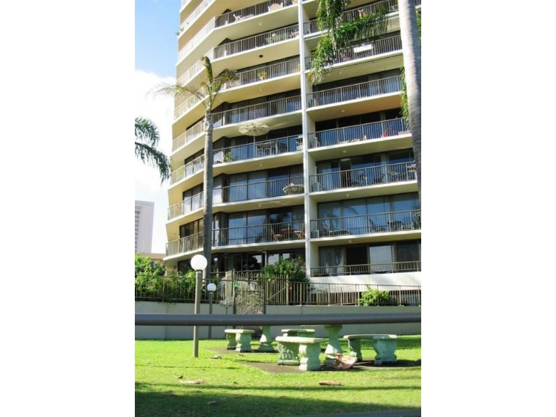 4/37 Monaco Street, Broadbeach QLD 4218