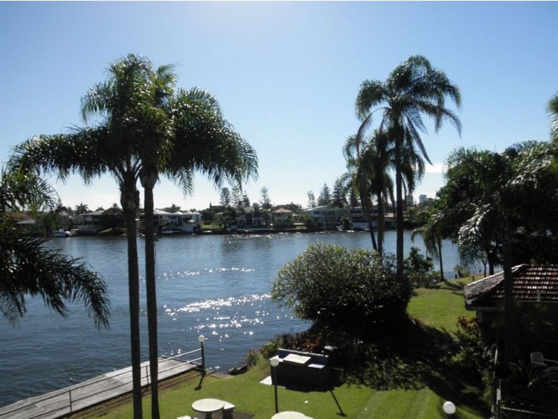 4/37 Monaco Street, Broadbeach QLD 4218