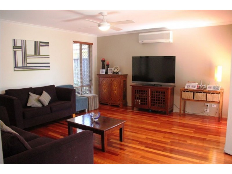 43 Roundelay Drive, Varsity Lakes QLD 4227