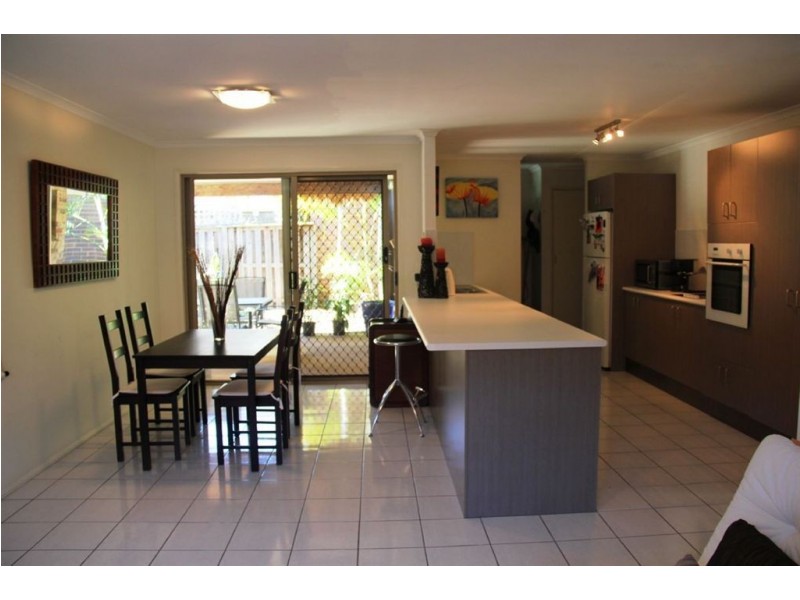 43 Roundelay Drive, Varsity Lakes QLD 4227