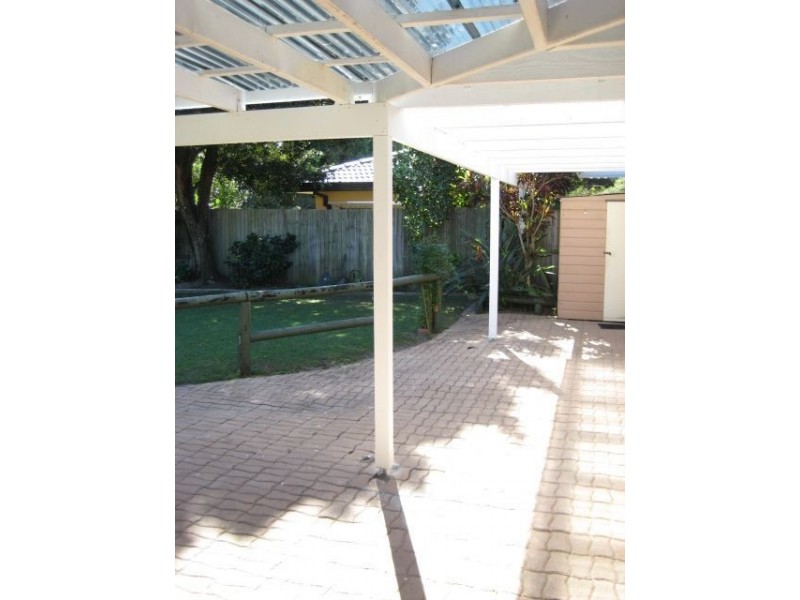 357 Rio Vista Blvd, Mermaid Waters QLD 4218