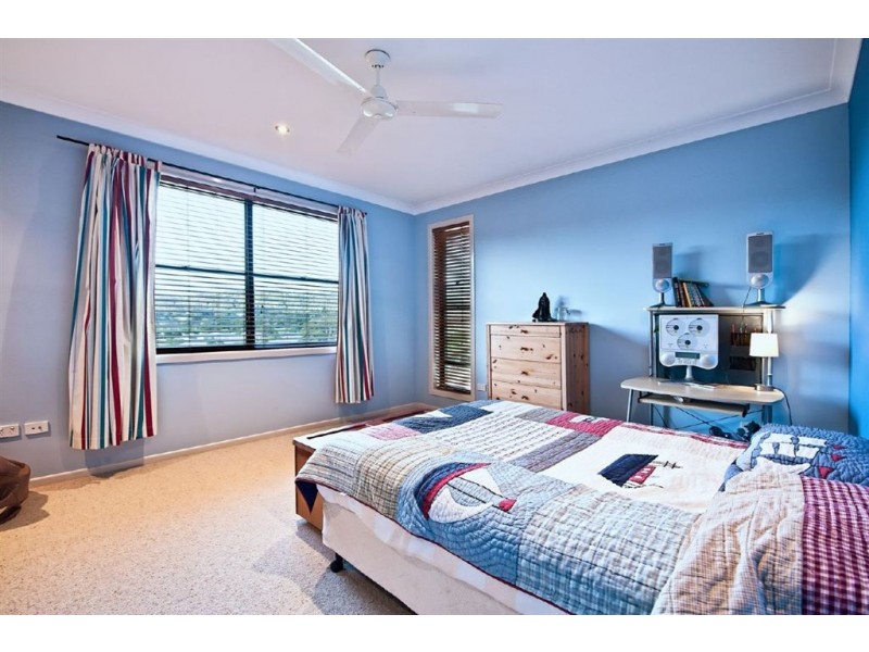 5 Dwyer Close, Tallebudgera QLD 4228