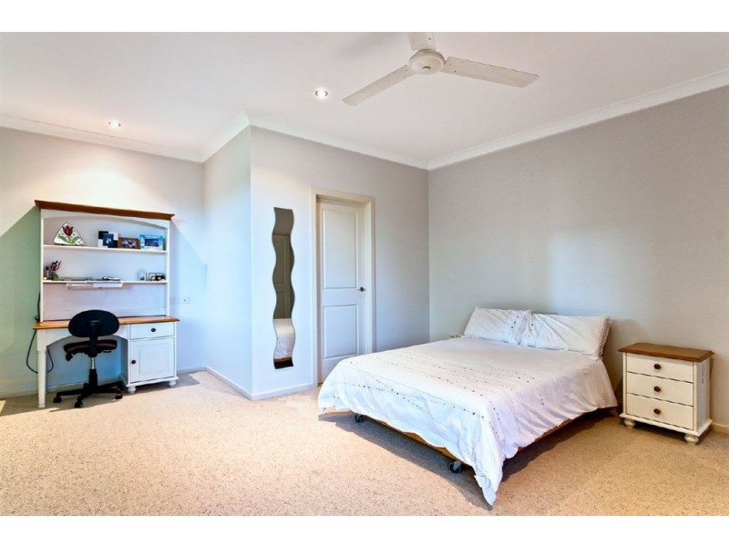 5 Dwyer Close, Tallebudgera QLD 4228