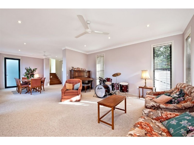 5 Dwyer Close, Tallebudgera QLD 4228