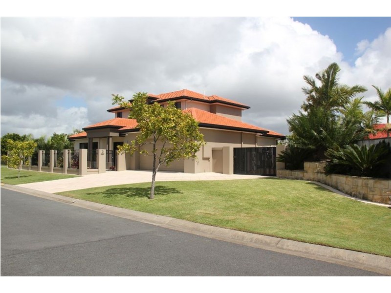 3 Shoalwater Court, Burleigh Waters QLD 4220