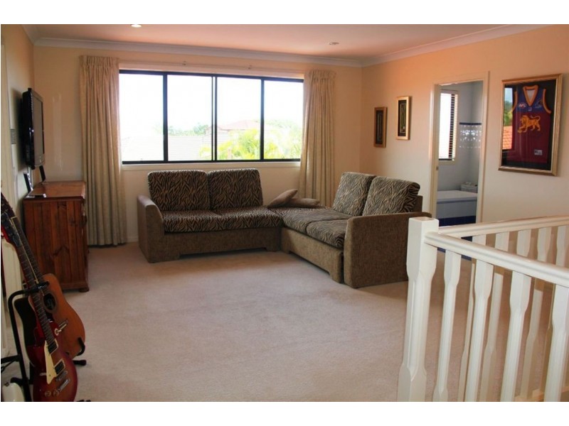 3 Shoalwater Court, Burleigh Waters QLD 4220