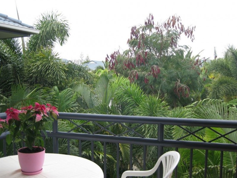 117/2360 Gold Coast Highway, Mermaid Beach QLD 4218