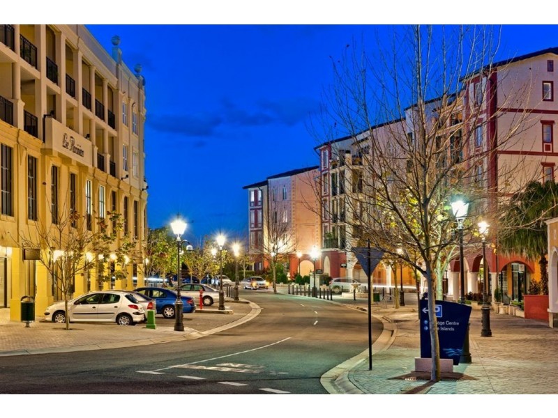 3040 Everglade Avenue, Carrara QLD 4211