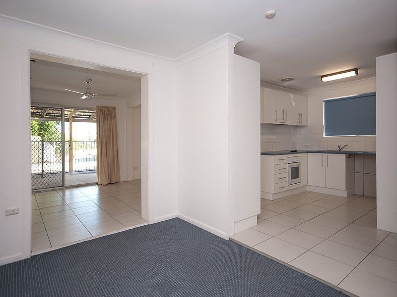 12 Bermuda Street, Broadbeach Waters QLD 4218