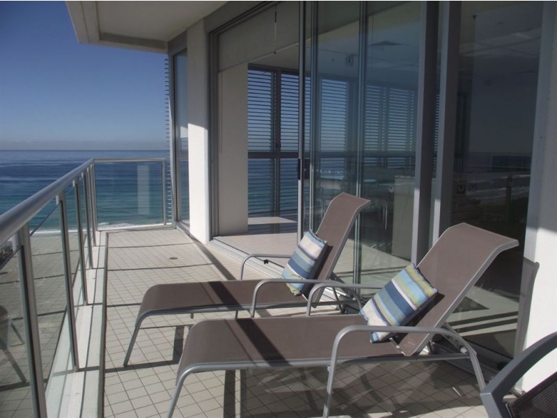 902/159 Old Burleigh Road, Broadbeach QLD 4218