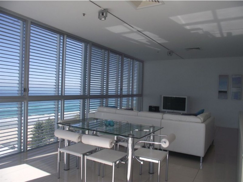 902/159 Old Burleigh Road, Broadbeach QLD 4218