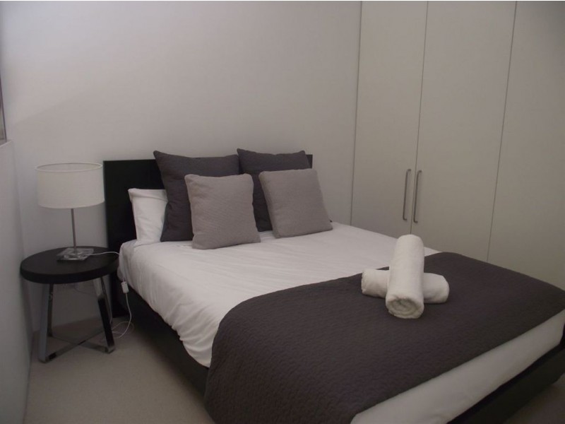 902/159 Old Burleigh Road, Broadbeach QLD 4218