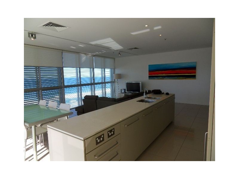 1502/159 Old Burleigh Road, Broadbeach QLD 4218