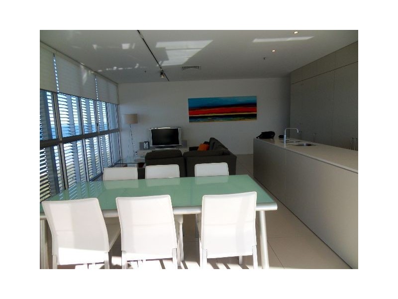 1502/159 Old Burleigh Road, Broadbeach QLD 4218