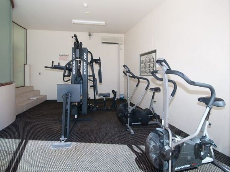 311/42 Surf Parade, Broadbeach QLD 4218