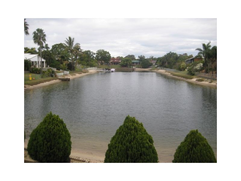 6 Driver Court, Mermaid Waters QLD 4218