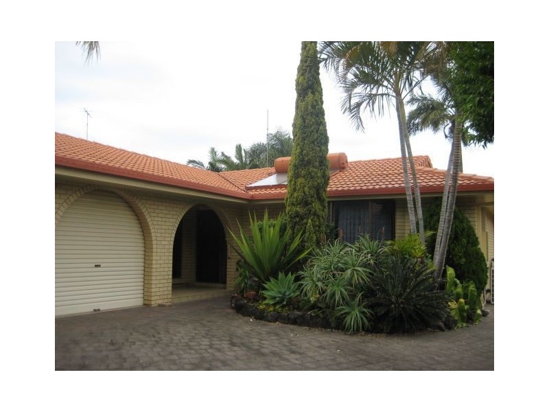 6 Driver Court, Mermaid Waters QLD 4218