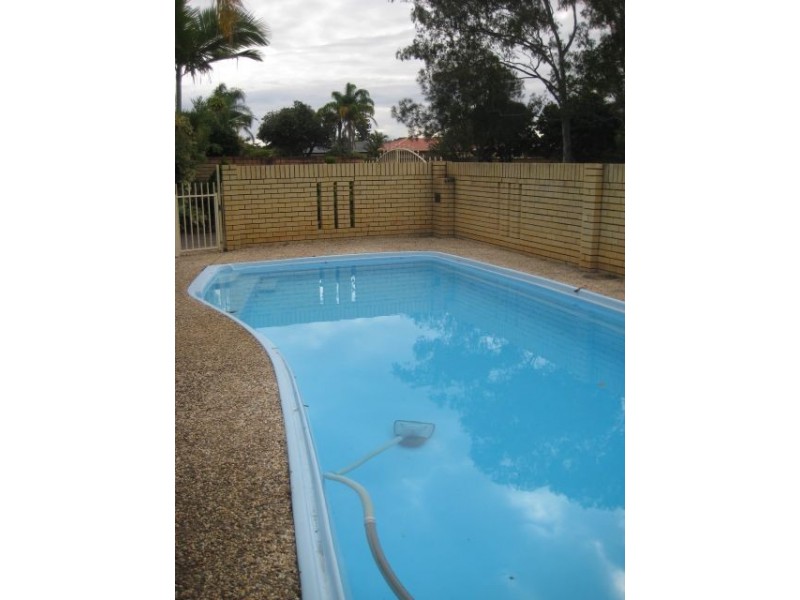 6 Driver Court, Mermaid Waters QLD 4218
