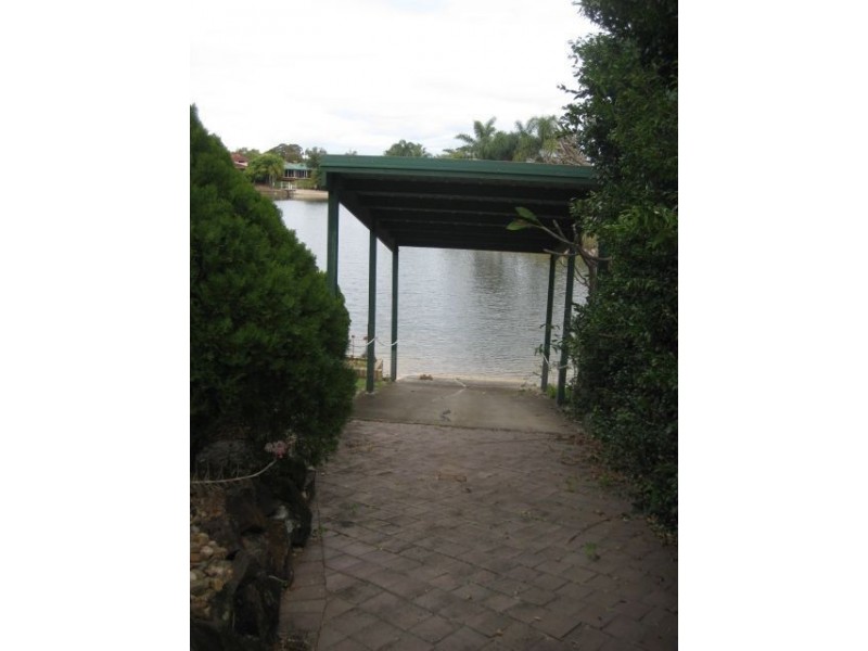 6 Driver Court, Mermaid Waters QLD 4218
