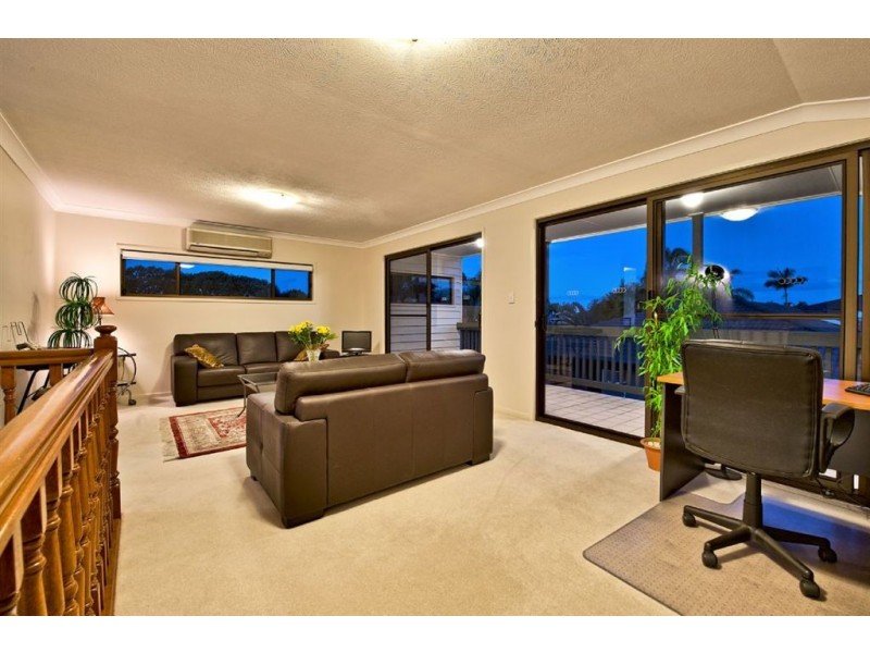 109 Witt Avenue, Carrara QLD 4211