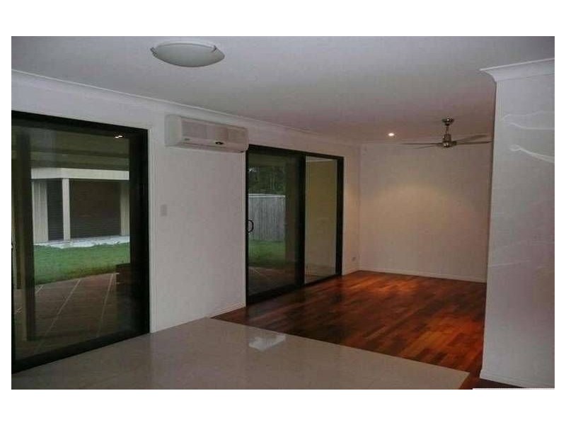 60 Arcadia Drive, Mermaid Waters QLD 4218