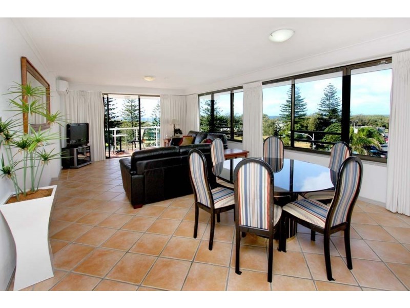 401 South Pacific Plaza, Victoria Avenue, Broadbeach QLD 4218
