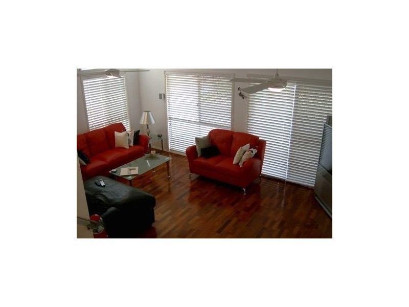 1/2063 Gold Coast Highway, Miami QLD 4220