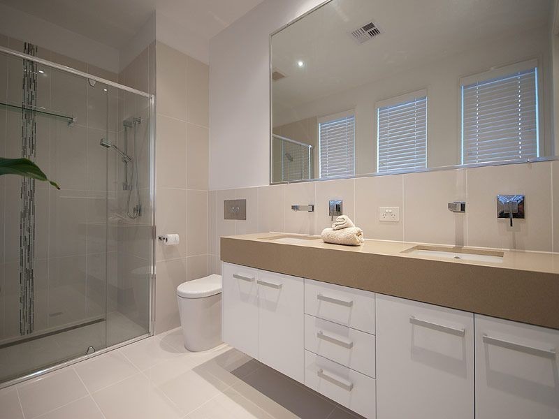 2/4 Cedar Court, Burleigh Heads QLD 4220