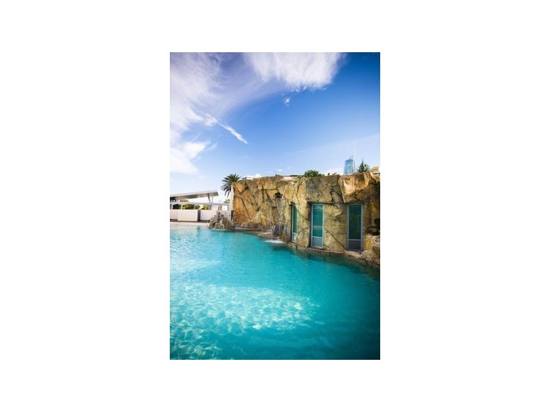 606/18 Fern Street, Surfers Paradise QLD 4217