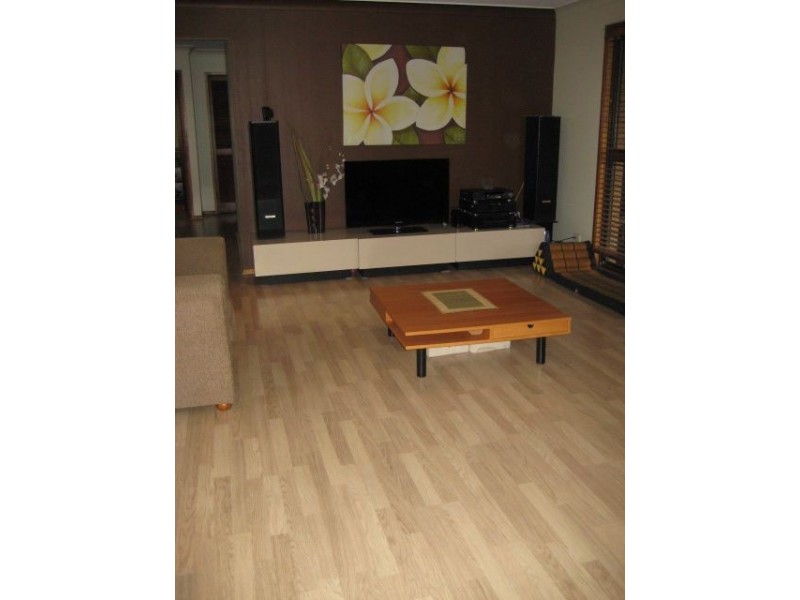 2/23 Tekapo Street, Broadbeach Waters QLD 4218