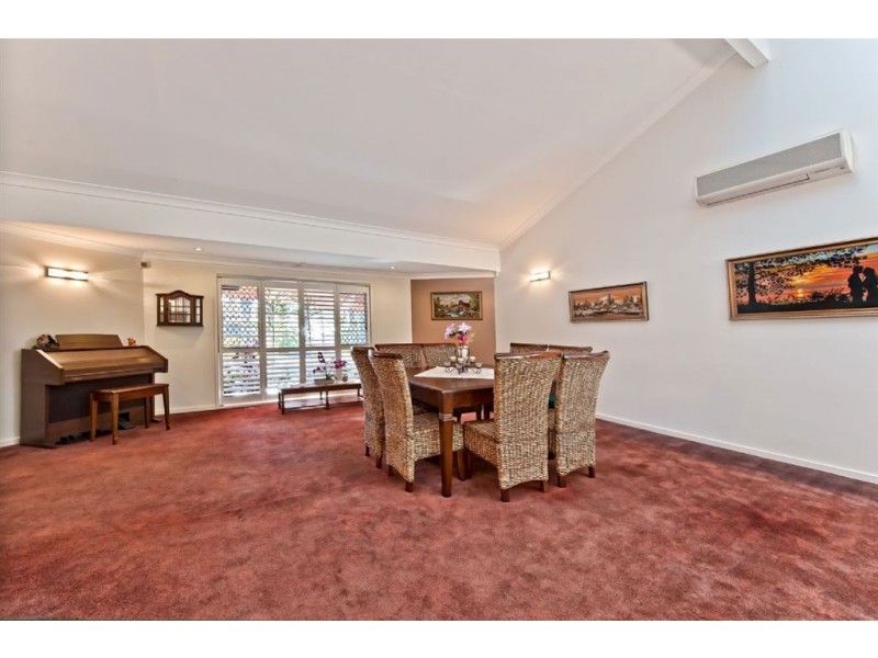 23 Portobello Drive, Mermaid Waters QLD 4218