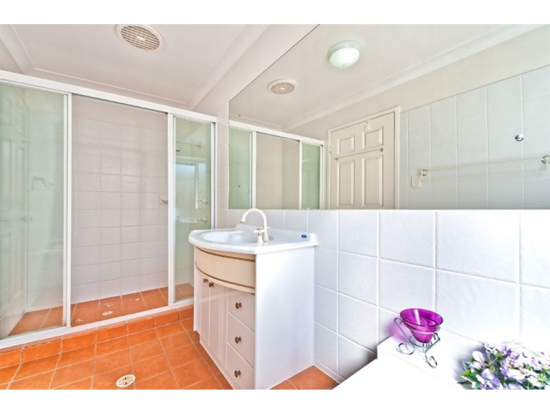 23 Portobello Drive, Mermaid Waters QLD 4218