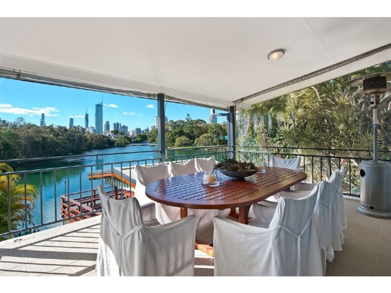 52 Savoy Drive, Broadbeach Waters QLD 4218