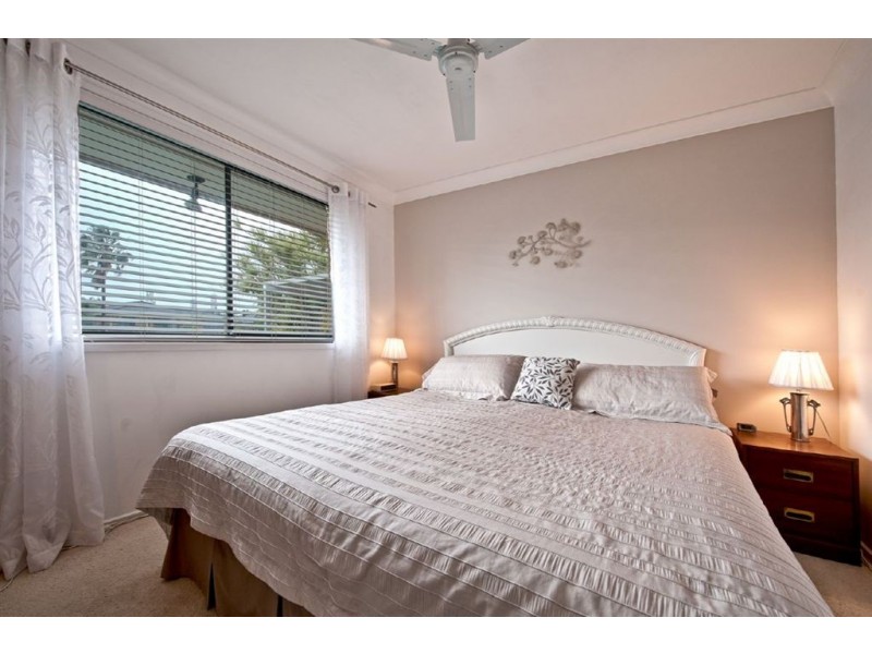 5 Palmetto Court, Broadbeach Waters QLD 4218